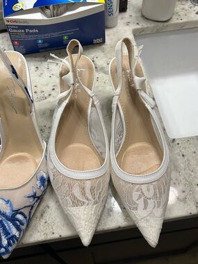 Nicole Miller White Lace Pointed Slingback low heels